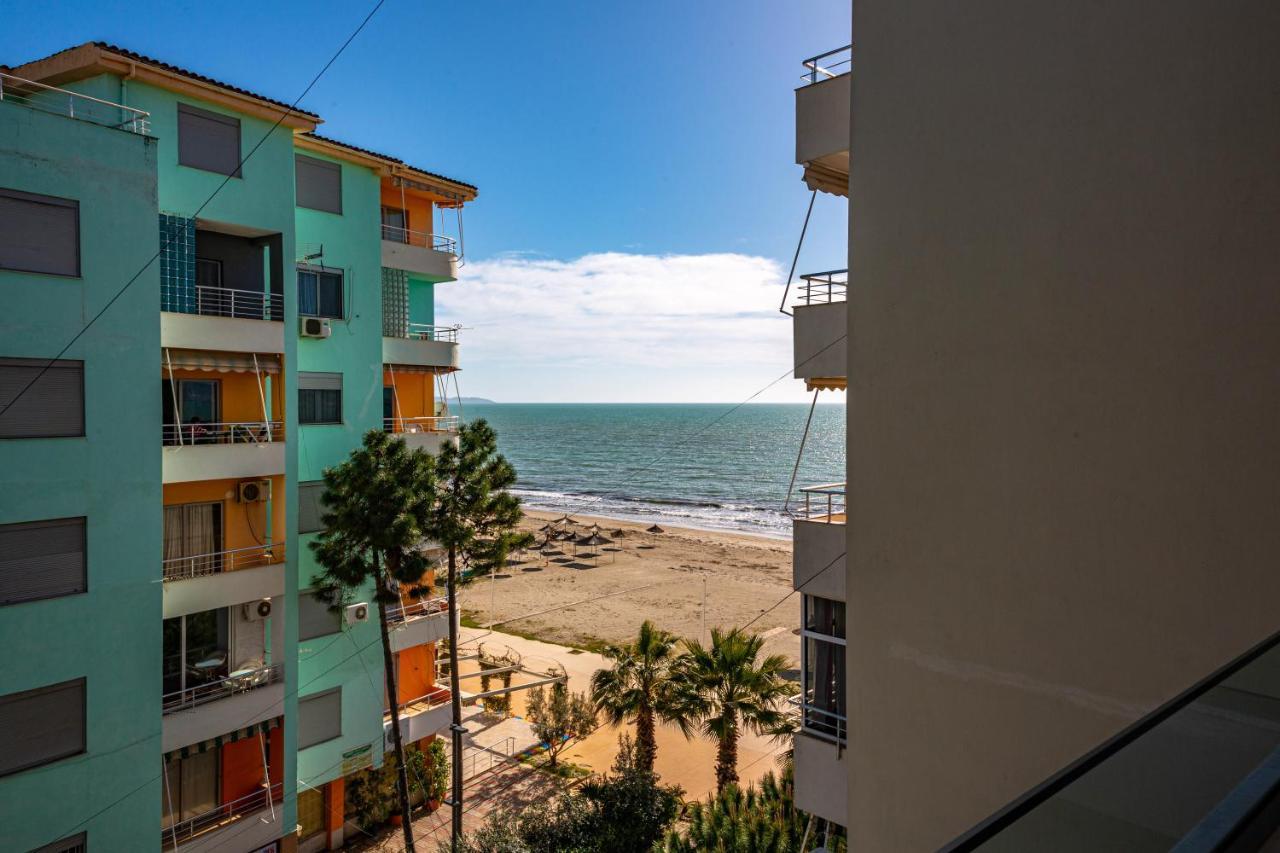 Hotel Bella Vista Shkallnur Bagian luar foto